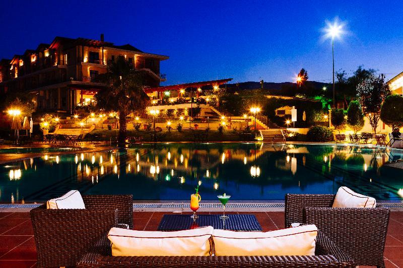 Hotel Aiges Melathron Veria  Bagian luar foto